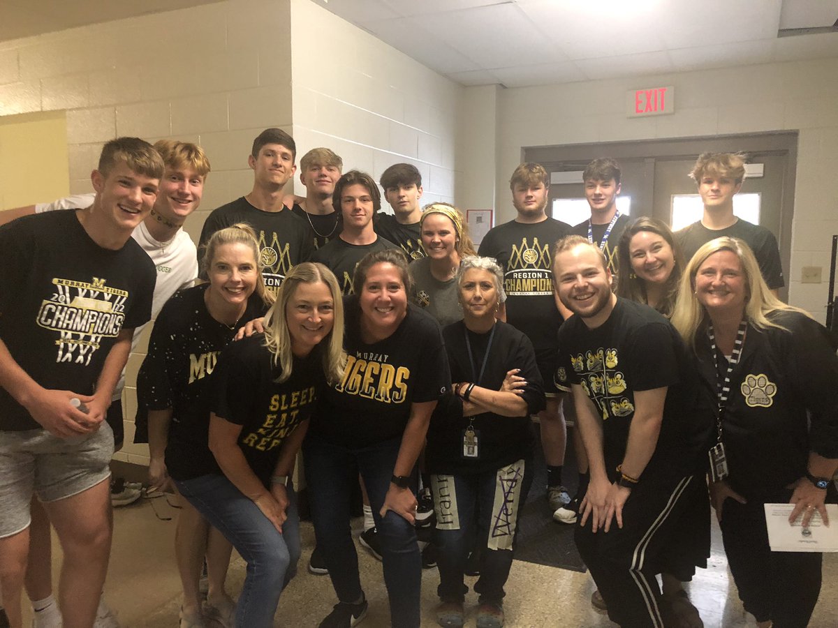 Thank you MHS Tigers for your enthusiasm and motivation! Our 3rd graders are ready for testing!!!  
#murrayschools