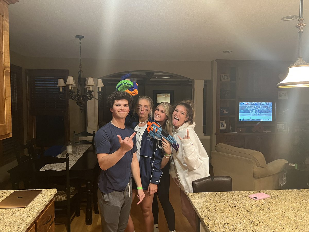 brody gets absolutely FUCKEF by grace shaye and katelyn @channerf22