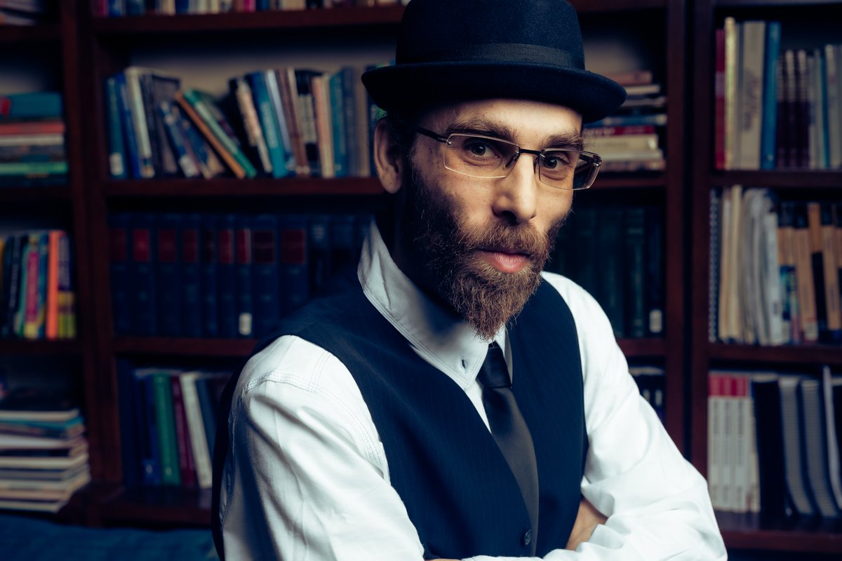 My amazing son <a href="/asaffulks/">Asaf Fulks</a> at <a href="/ocrecording/">The OC Recording Company</a> passed the CA Bar💯 We are thrilled! I'm a proud Jewish Momma --finally got my lawyer😍 The Best #MothersDay gift ever💃

ברוך אתה ה' אלוהינו מלך העום שהחינו וקיימנו והגיעו לזמן הזה ✡

#law #californiabar #proudmom #lawyer #kirafulks