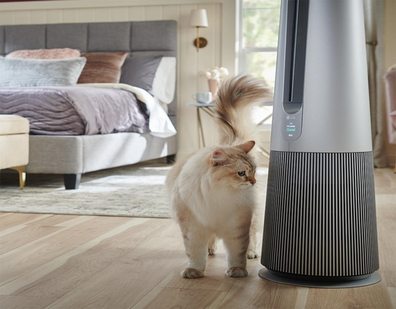 LG_JamalLAcntrl's tweet photo. Funny how #NationalPetDay is during peak shedding season? Love your pet *and* your home with LG PuriCare Aero Tower. #LGAirCare #NationalPetDay #LGUS #LGFam @LGUS @LGRobHansen1 @LGVerlinMoore https://t.co/JfcM4fBmNK