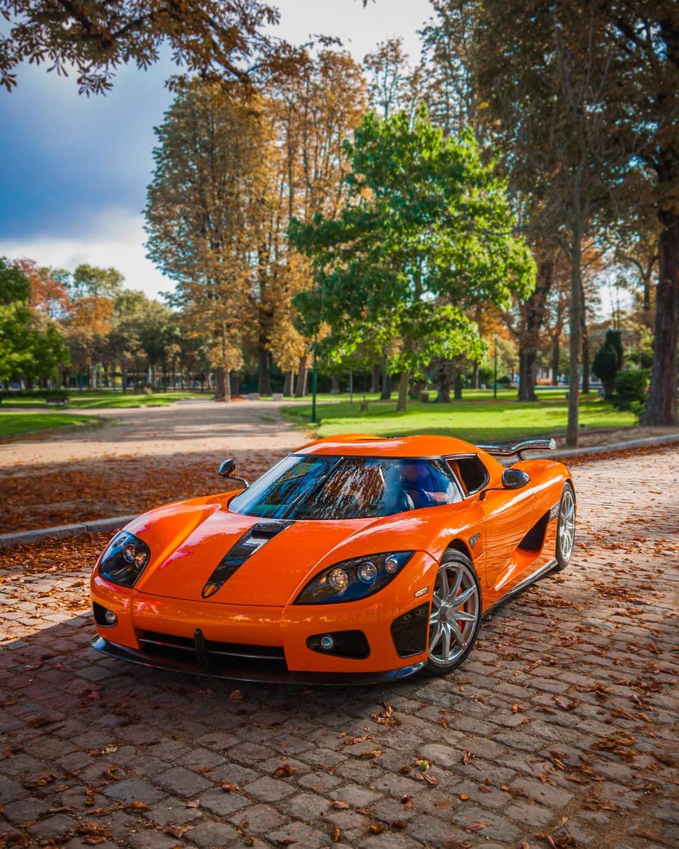 addict_auto's tweet photo. Koenigsegg CCXR 🧡 https://t.co/JXLQQlxBXc