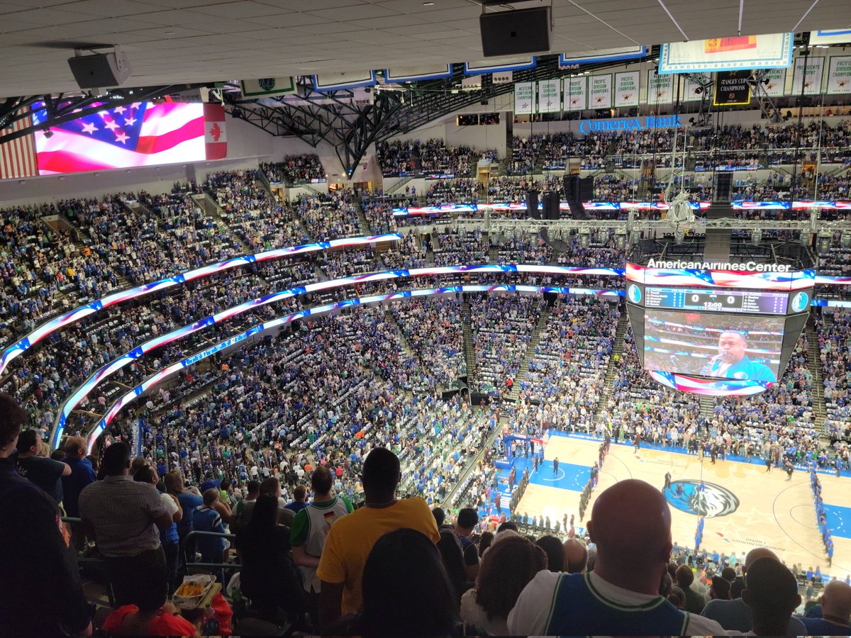 amanda050183's tweet photo. Kickin it at the Mavs game tonight!
#letsgomavericks https://t.co/uxH7w6O4Ya