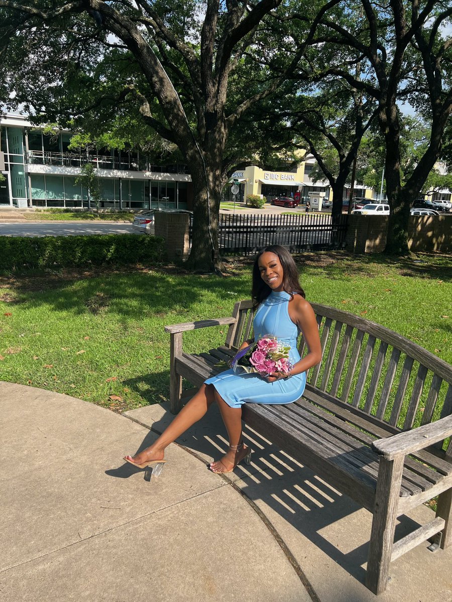 mlhamilton01's tweet photo. New Member of Psi Chi! So proud of you @micayla2901 ❤️📚 https://t.co/dNpgP5TCJ3