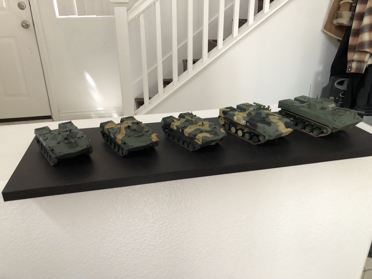 JmeDubya's tweet photo. My tribute to the VDV shelf…

BMD anthology: BMD-1, BMD-2, BTR-RD, BMD-3, BMD-4M

#ScaleModel #VDV #RuArmy https://t.co/jjNJBrnzq0