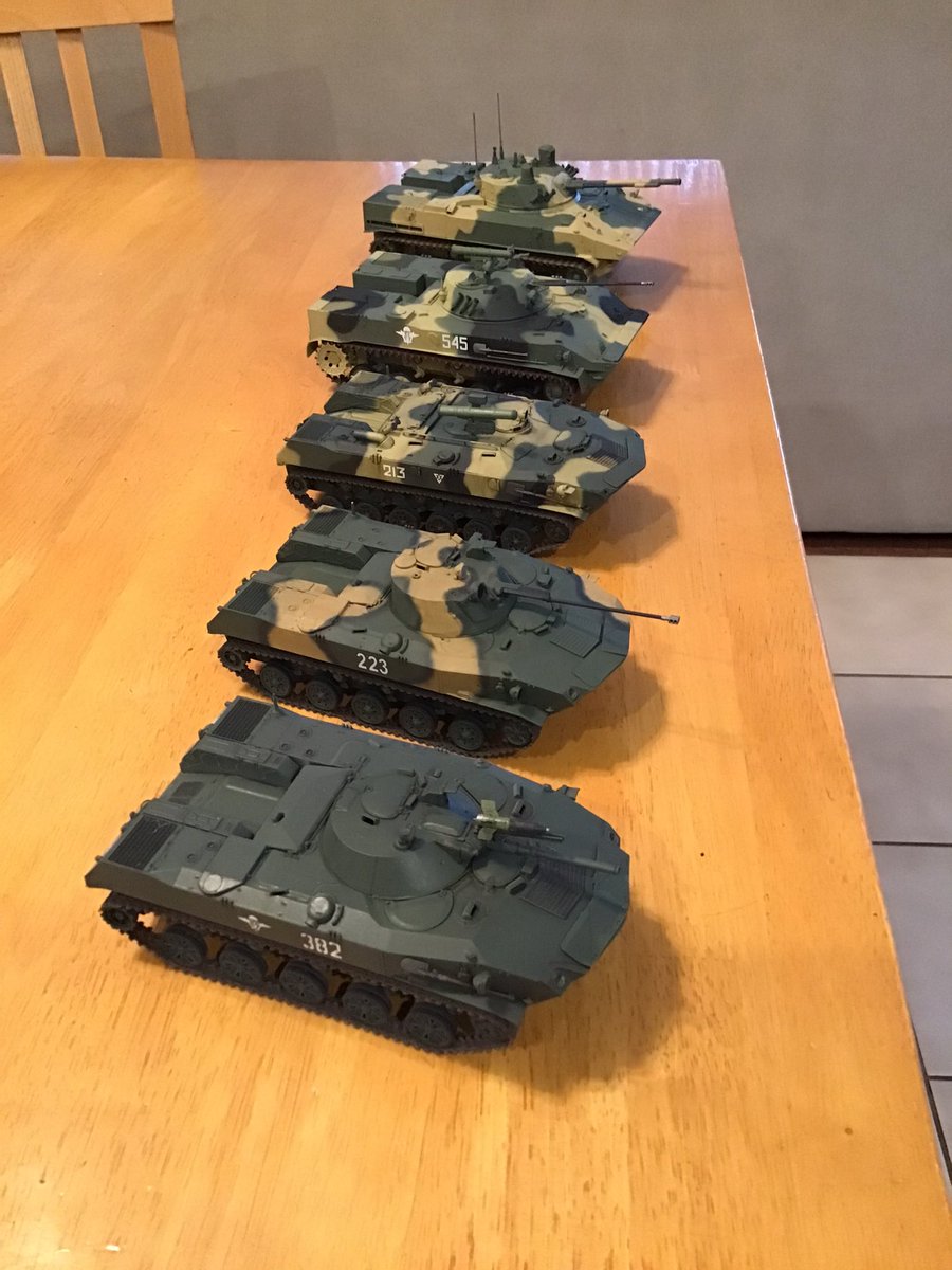 JmeDubya's tweet photo. My tribute to the VDV shelf…

BMD anthology: BMD-1, BMD-2, BTR-RD, BMD-3, BMD-4M

#ScaleModel #VDV #RuArmy https://t.co/jjNJBrnzq0