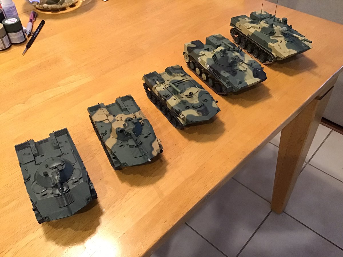 JmeDubya's tweet photo. My tribute to the VDV shelf…

BMD anthology: BMD-1, BMD-2, BTR-RD, BMD-3, BMD-4M

#ScaleModel #VDV #RuArmy https://t.co/jjNJBrnzq0
