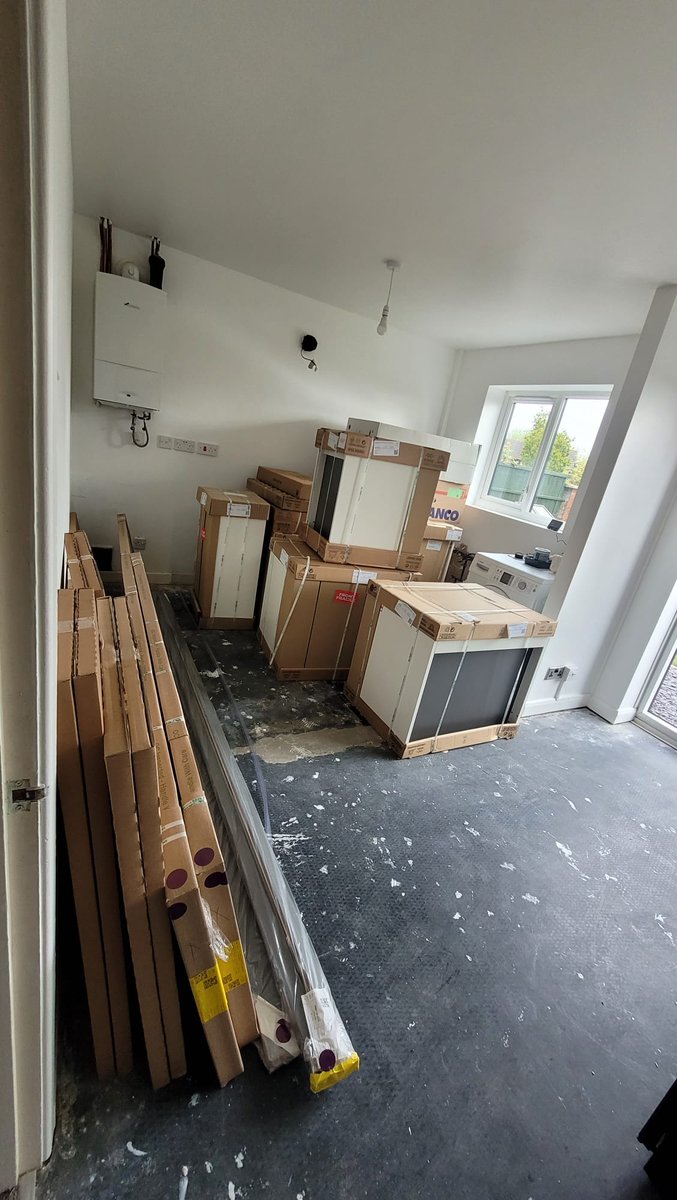 mikeb_1986's tweet photo. Our new 'Kitchen' a week after installation should have started from @WrenKitchens. A wasted week off work, no utilities, two phone calls a day and fobbed off at every turn by an uninterested company. Seems like loads in the same boat, need @DomLittlewood Cowboy Builders! https://t.co/wSHRi116Vr