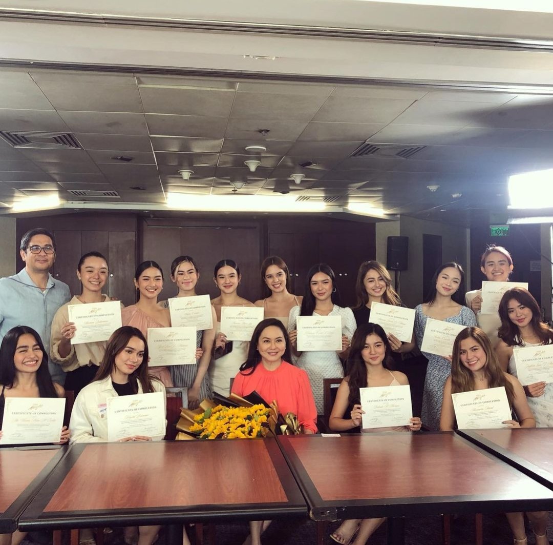 CarreLsOFC's tweet photo. Star Magic Babies β¨π
#tatakstarmagic
#personalitydevelopmentworkshop
#FrancineDiaz || @francinecarreld https://t.co/Txrh9c86Q7