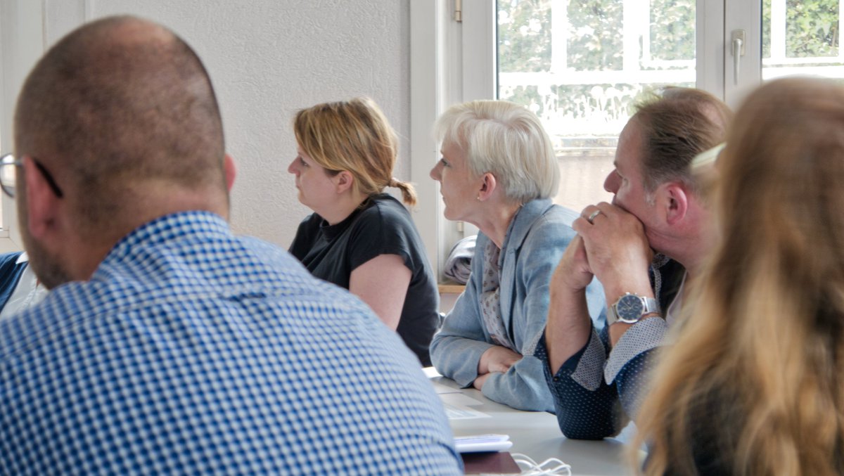 In den letzten zwei Tagen fand die Mitgliederversammlung von #MINTaktiv in unserem Haus statt

Interessante Themen wurden besprochen und Ideen ausgetauscht

Die diesjährige Veranstaltung war ein voller Erfolg.