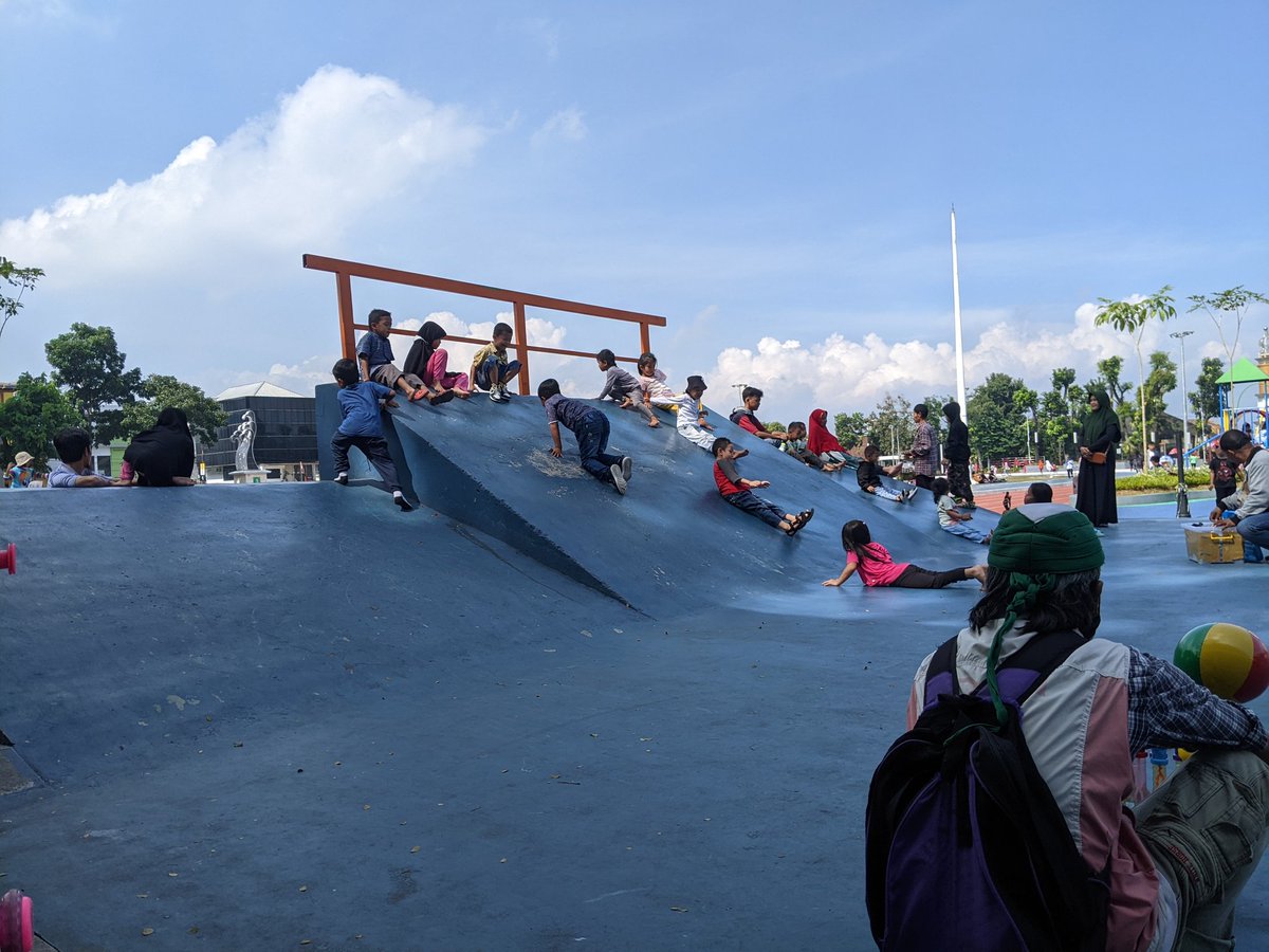 FEBY DWI A tweet media