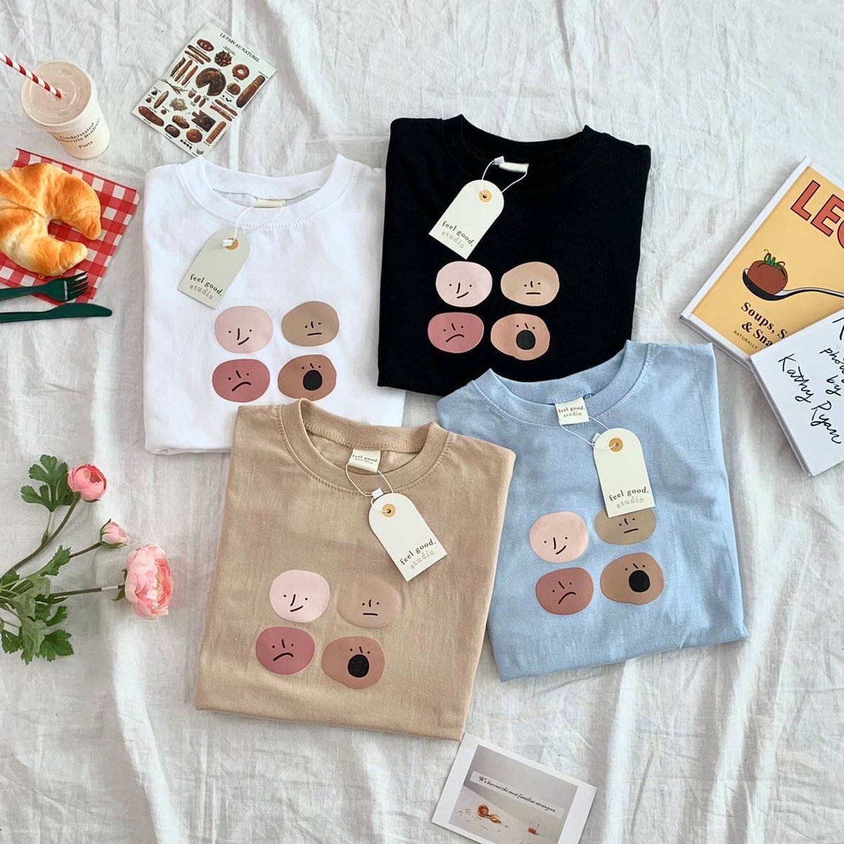 chadashoppp's tweet photo. #เสื้อโอเวอร์ไซส์ #พร้อมส่ง

✨  ลาย ॱ ‧̯˙  ✨
สกรีนสไตล์เกาหลี ผ้าระบายอากาศได้ดี เหมาะกับหน้าร้อนช่วงนี้มากๆ ⛱🍧🐬

🧸 อก 44” ยาว 27”
🧸 ผ้าคอตตอน 100%

⛅️ ราคา 150 บาทเท่านั้นน ⛅️
✨ เซ็ท 3 ตัวคละได้ 420 บาท ✨ https://t.co/T7GK46ROQb