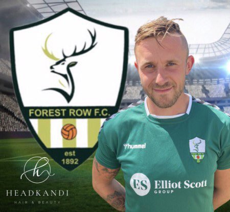 FrowFC's tweet photo. Happy Birthday to Frow centre-half @davesatch75 π»π #SeriousSinger #SerialLiker #BornToFrow π€π https://t.co/EEFTsLpt4F