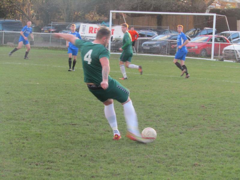 FrowFC's tweet photo. Happy Birthday to Frow centre-half @davesatch75 π»π #SeriousSinger #SerialLiker #BornToFrow π€π https://t.co/EEFTsLpt4F