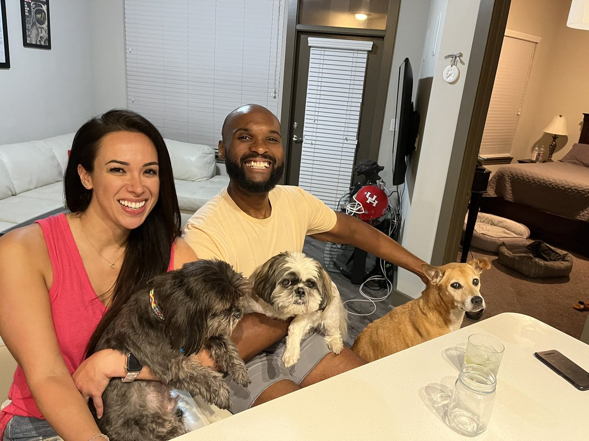 KPRC2Bill's tweet photo. Hanging out with the fam @KPRC2Brandon https://t.co/R6MBryLPIi