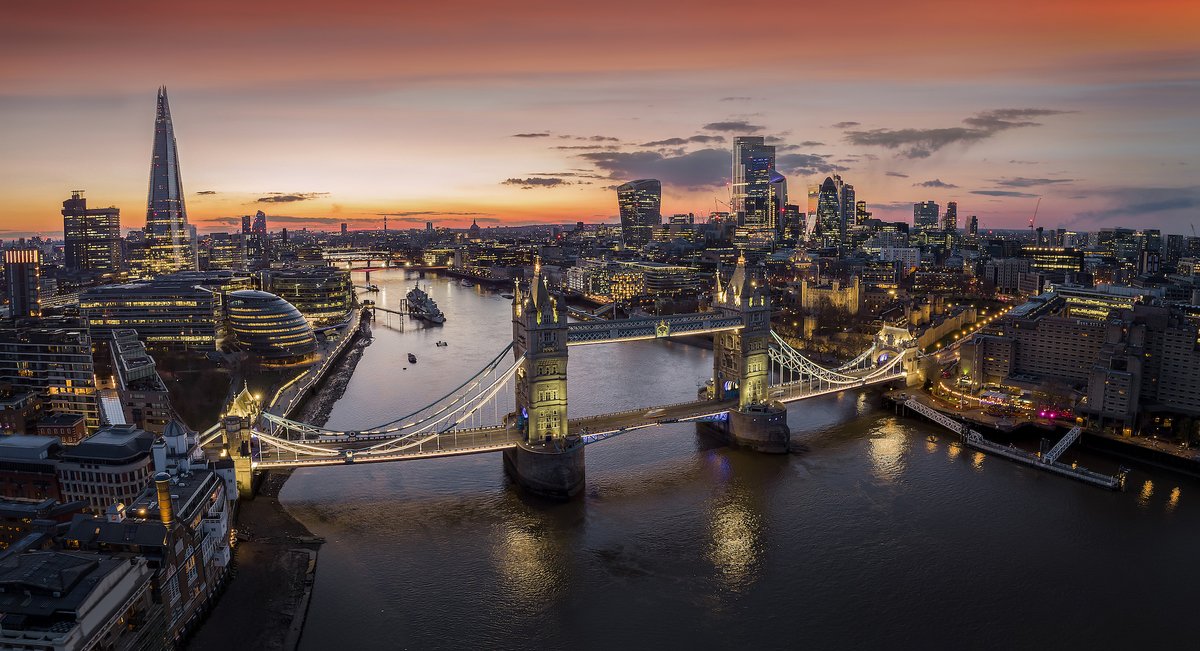 We are delighted to be at our first face-to-face conference for far too long, at #ISMRM22 #ISMRM2022 in London! Some great Bioxydyn collaborations being showcased at the meeting. Looking forward to catching up on the latest in quantitative MRI.