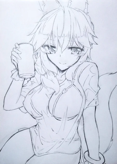 飲み物を差し入れしてくれる良妻狐……

#FGO #FateGO
#玉藻の前 #アナログ絵 