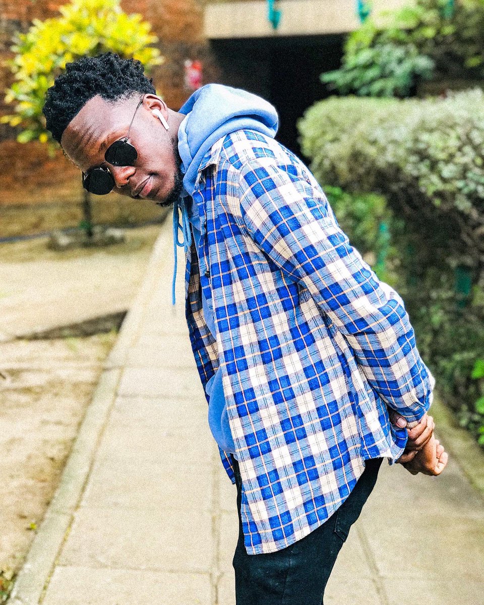 thozyani's tweet photo. 😮‍💨 https://t.co/828H6sBEnt