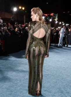 FemCondition's tweet photo. Every time Johnny Depp is accused of 'preventing' Amber Heard of wearing 'revealing' clothing, I think about how she truly dresses/presents inappropriately now that she doesn't have his influence.
There's revealing, then there's inappropriate. https://t.co/P5KoJBIH2l