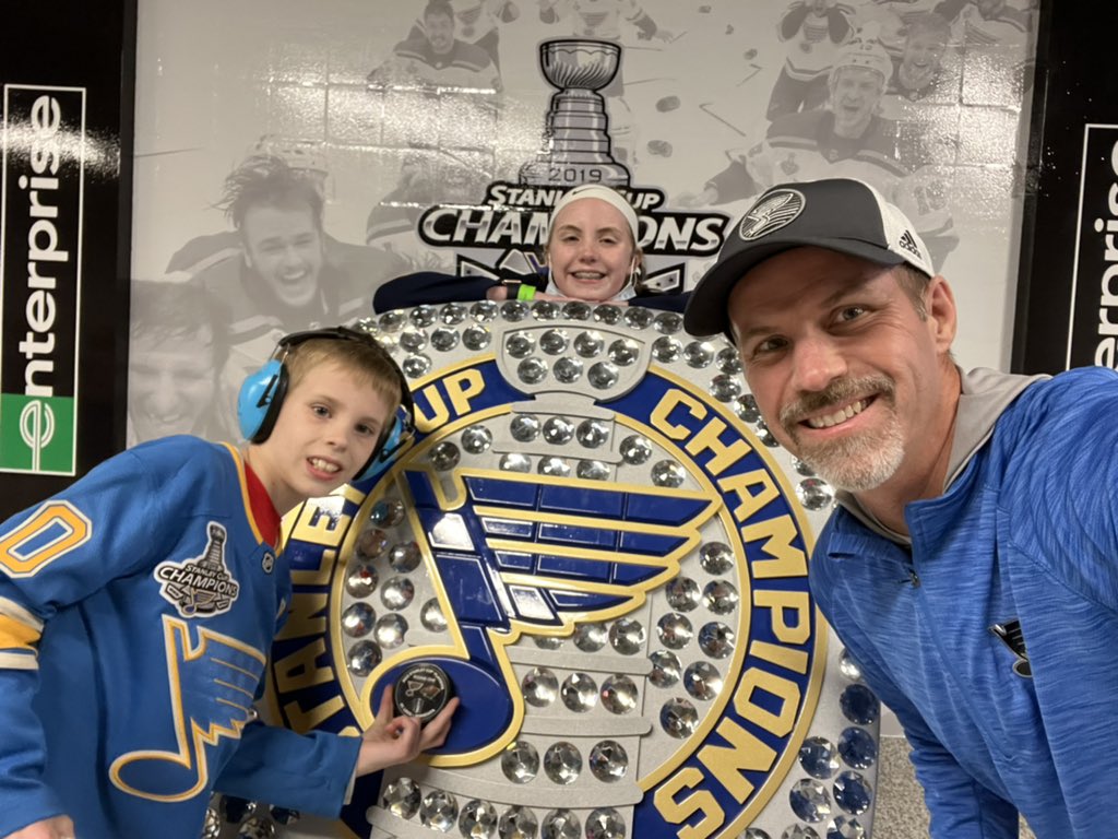 ChrisG10630563's tweet photo. @Bschenn_10 thank you so much for the pucks this year, you made this kid so happy.. https://t.co/r3rlUPL3gF