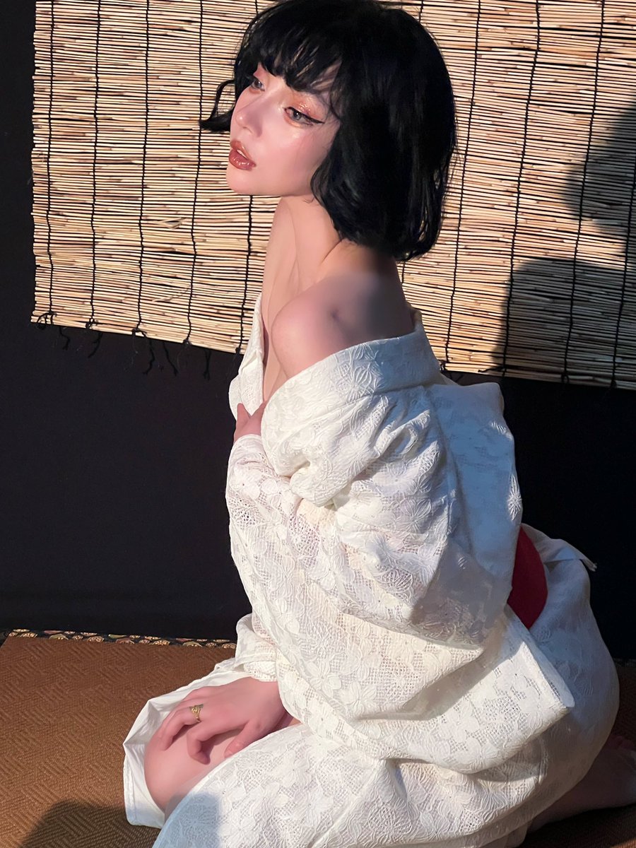 DeadBarbieeeee's tweet photo. 和服👘 https://t.co/446CbXJsZT