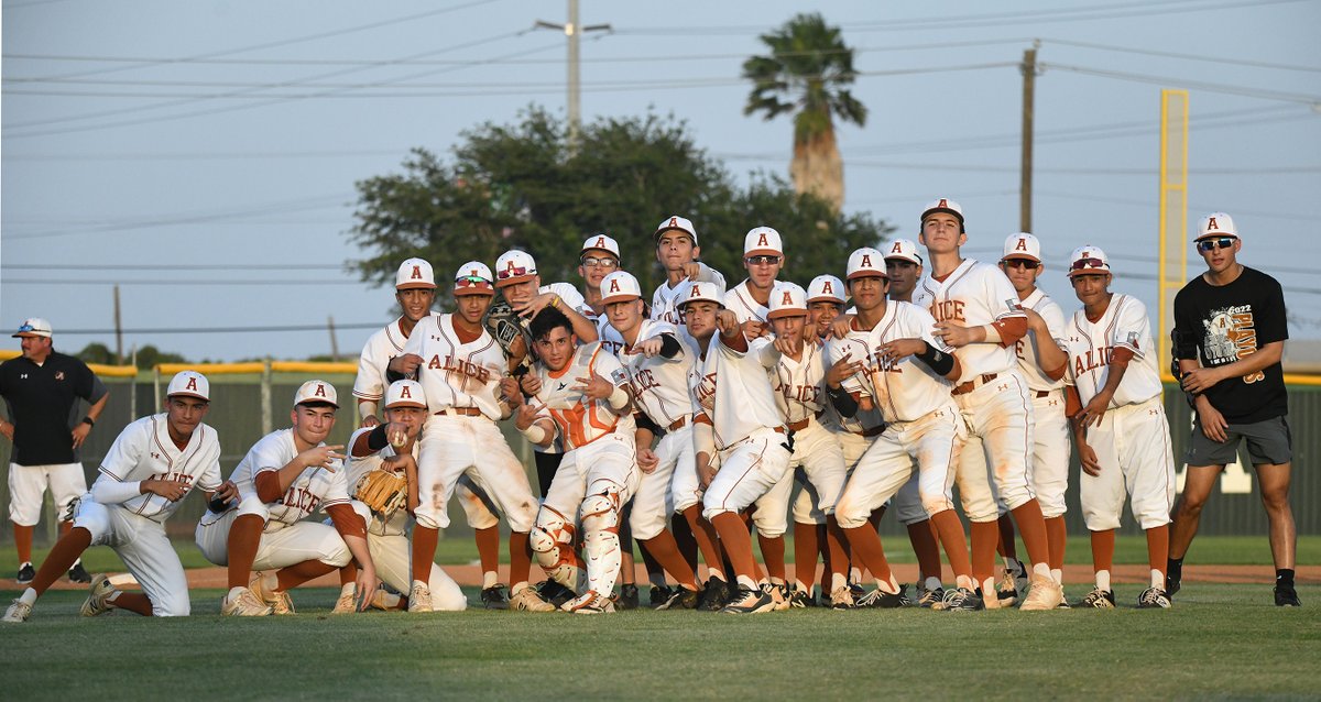 Squad! <a href="/baseball_alice/">Alice Coyote Baseball</a>  beats La Feria, 12-0, in Game 1 of their bi-district series. Game 2 is at La Feria Saturday afternoon! <a href="/AliceAthletics1/">@AliceAthletics</a> <a href="/ChrisThomasson7/">Chris Thomasson - KIII Sports</a> <a href="/KRIS6sports/">KRIS 6 Sports</a> <a href="/CallerSports/">Caller Sports</a> <a href="/EchoNewsJournal/">Alice Echo-News</a>