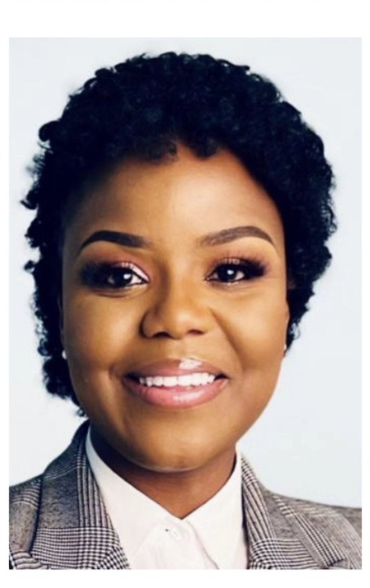 Snicki_Katope's tweet photo. Both are women and top leaders in their respective political entities

But while one's star 🌟 is rising, the other lately seems to have FALLEN from grace!

Please RETWEET for Adv Fadzai Mahere or LIKE for party Prez Linda Masarira https://t.co/ZkRGQViQgl
