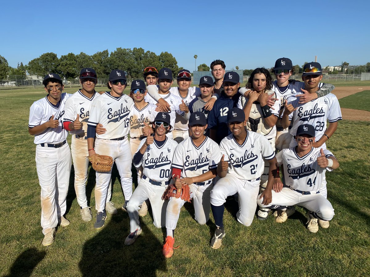lasierrabball's tweet photo. Eagles win CIF Game1vsOntario Christian8-4! Preston Anderson 5.2 IP 5Ks W.Preston 2R HR, Nick Velazquez solo HR,Nate Chavez 3-3 SB R,Jesse Espinoza 2-3 RBI 2R,Evan Corona2B R,Antonio Figueroa HUGE SB+go ahead R,Taer Rodriguez 2B R and Save. Eagles back in action Tues @ Woodbridge https://t.co/Y2PpH4HOly