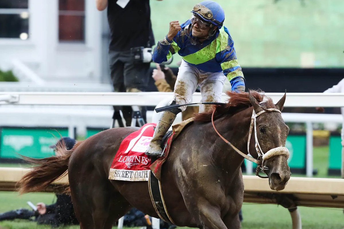 El jinete panameño Luis Sáez y Secret Oath, ganaron el The Longines Kentucky Oaks versión 148, celebrada en Churchill Downs, premio de 1 millón 250 mil dólares, Felicidades por triunfar en esta prueba de prestigio mundial y dejar siempre en el alto el nombre de nuestro país.