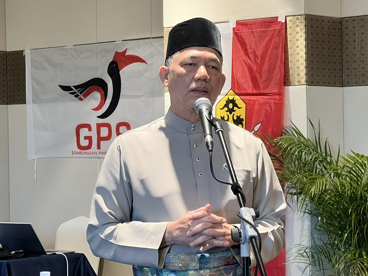 Terima kasih di atas mandat diberi untuk saya terus menerajui PBB Cawangan N10 Pending pada Mesyuarat Perwakilan Tiga Tahun Sekali PBB Cawangan N10 Pending Sesi 2022 - 2025 hari ini

#PBBN10Pending