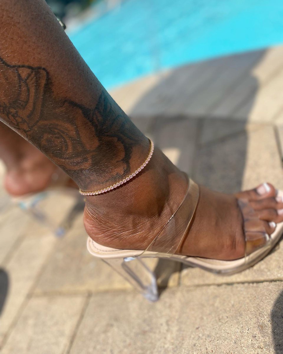 charms_jk's tweet photo. Our 18k Pink Diamond Anklet. 🫧💕

For all the girls that our looking for a real anklet to wear long time…..

Don’t forget to hit the follow button let get us to 500 followers.

#ankletbracelets #charmbracelets #charmed https://t.co/qHJ1B4v96O