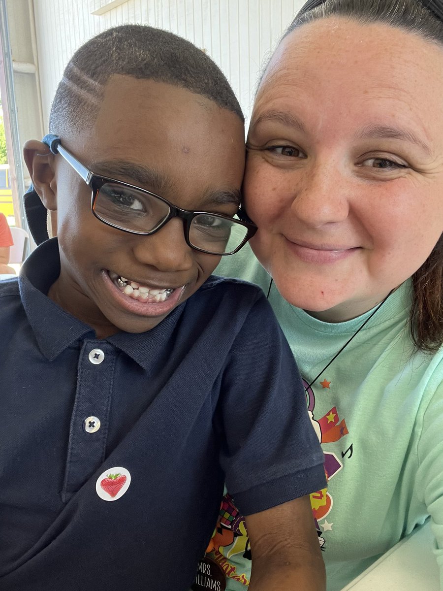 Carly Guilliams tweet media