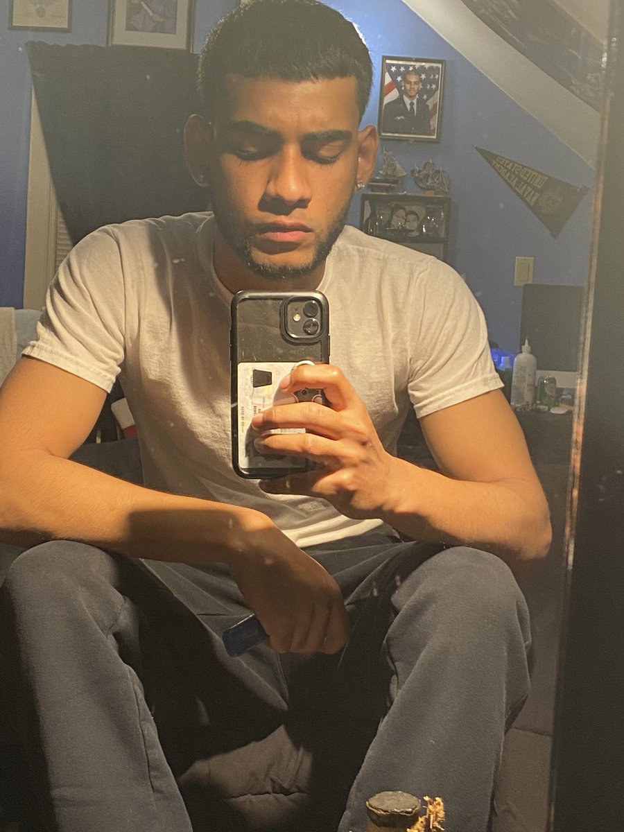 TejKP99's tweet photo. Just a handsome guy no biggie https://t.co/9ENa2iwXDy