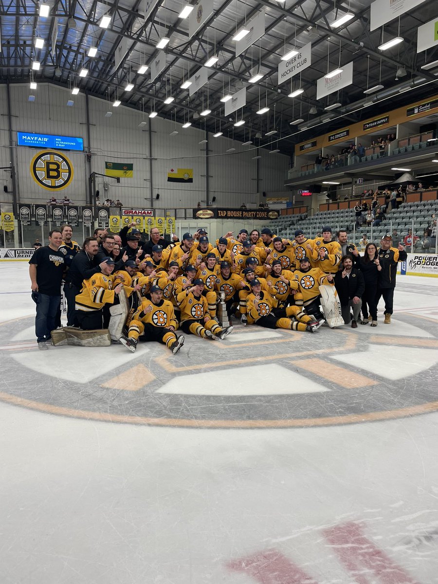 theSJHL's tweet image. Your 2021/22 SJHL Champion @estevanbruins!!!