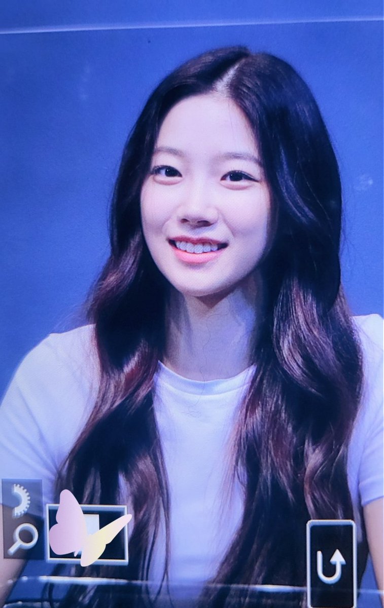 kazuha_hikaru's tweet image. 220507 첫대면 팬싸인회 카즈하 pre
#르세라핌 #LE_SSERAFIM 
#카즈하 #kazuha
#FEARLESS 

❤️