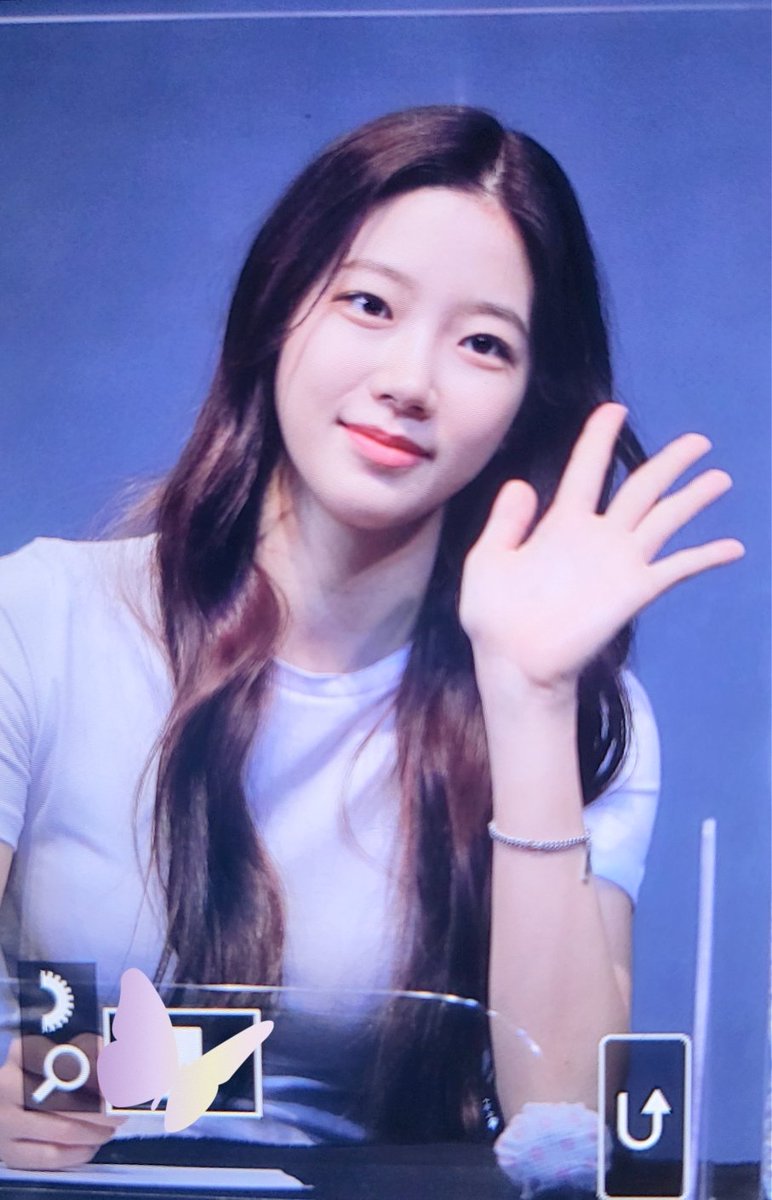 kazuha_hikaru's tweet image. 220507 첫대면 팬싸인회 카즈하 pre
#르세라핌 #LE_SSERAFIM 
#카즈하 #kazuha
#FEARLESS 

❤️