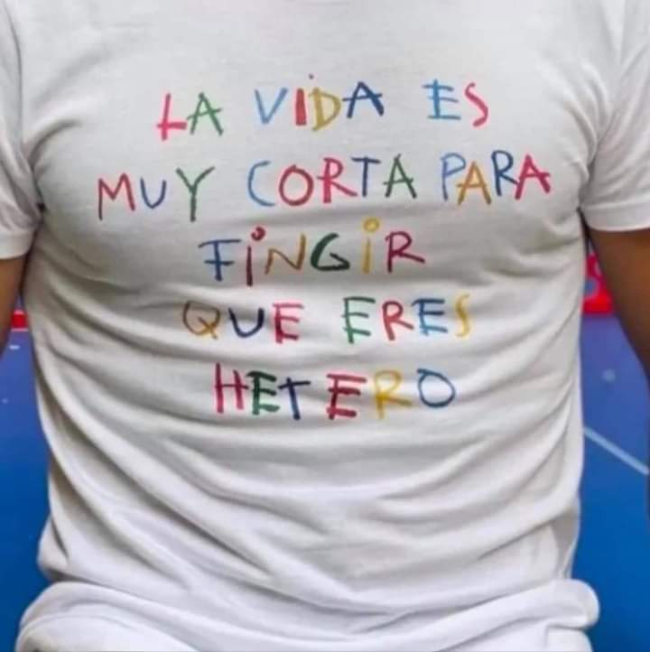 Calient55428108's tweet photo. Feliz https://t.co/rBQKZgeEv1 persona que me.hace los.dias diferente https://t.co/uCzQ3yPKEG