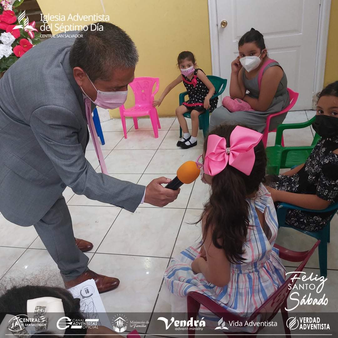 VendraAdvent's tweet photo. ⛪ Familia Adventista Central #SanSalvador 🥰❤🇸🇻
#vendrasv #vendraelsalvador #ElSalvador #CristoVienePronto #FelizSabado #HappySabbath #AdventistasSv #AdventistasDIA #adventista @iasd_centralss https://t.co/8PYWOdYFHk