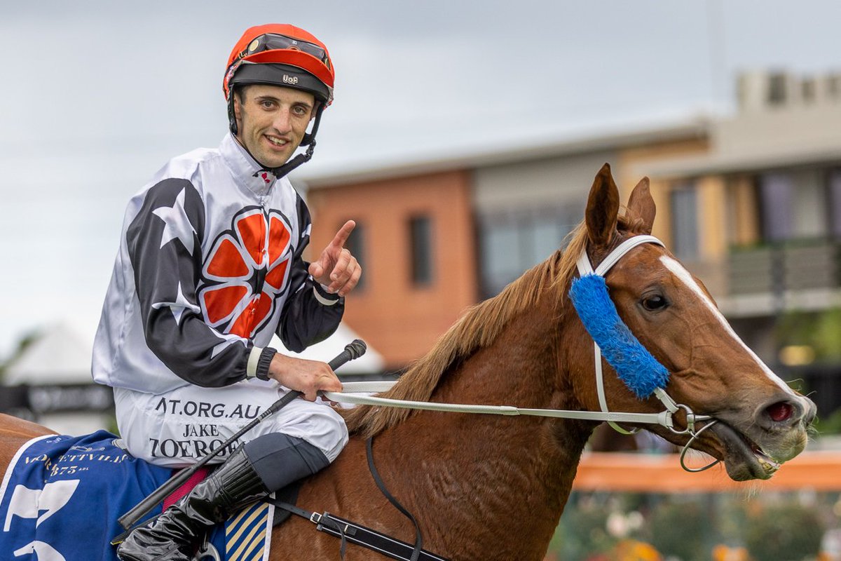 RacingSA's tweet photo. Jakey jags another black type winner ππ
#AitchTwoOh #SangsterStakes https://t.co/MME3DzkiHp