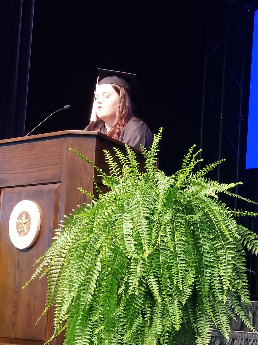 rmorrisondcool1's tweet photo. 🐝Howard Payne University Chime Out Ceremony.🐝
#MayYouBeBlessedWithEnough
#LoveOverHate #HateIsNotAnOption #SaveOurChildren https://t.co/nuE4InfARW