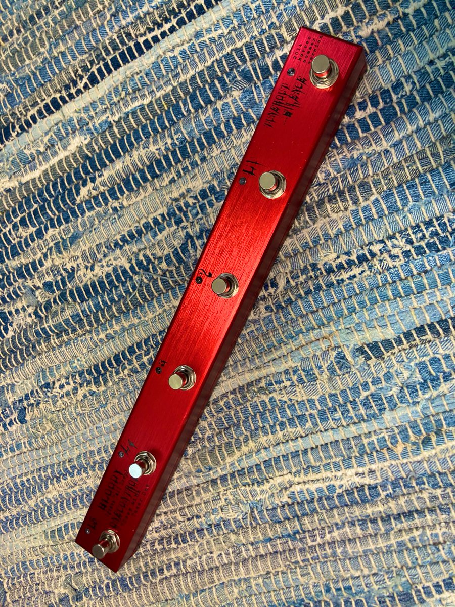 Kohmra's tweet photo. 届いた！
このカラーのiguana tailが欲しくて探した😭
ボード組み直しをついに始動…
#onecontrol https://t.co/JvaXO35jSW