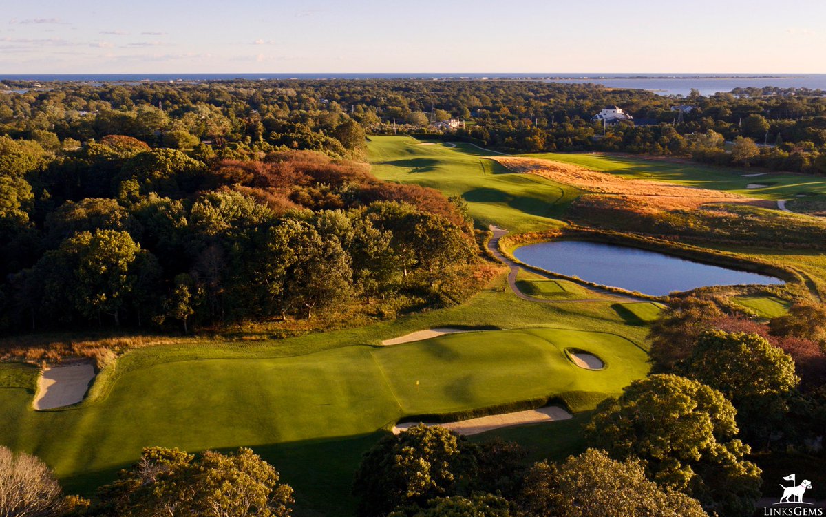 LinksGems's tweet photo. Friday Night Lights: Southampton Edition

Hard to believe these four incredible courses are next-door neighbors. From West to East:

Southampton GC (Seth Raynor)
Shinnecock Hills (William Flynn)
National Golf Links (Charles Blair Macdonald)
Sebonack GC (Tom Doak &amp; Jack Nicklaus) https://t.co/TYFUhuK1J0