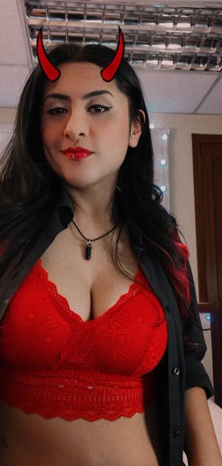 I have a beer, you are my snack 🍉. Let's play now https://t.co/J4sZjoRnvt https://t.co/7iUQKenJl0<a href="/tag/camgirl"class="tags"><span>#camgirl</span></a><a href="/tag/exhibitionist"class="tags"><span>#exhibitionist</span></a><a href="/tag/sluttybrat"class="tags"><span>#sluttybrat</span></a>