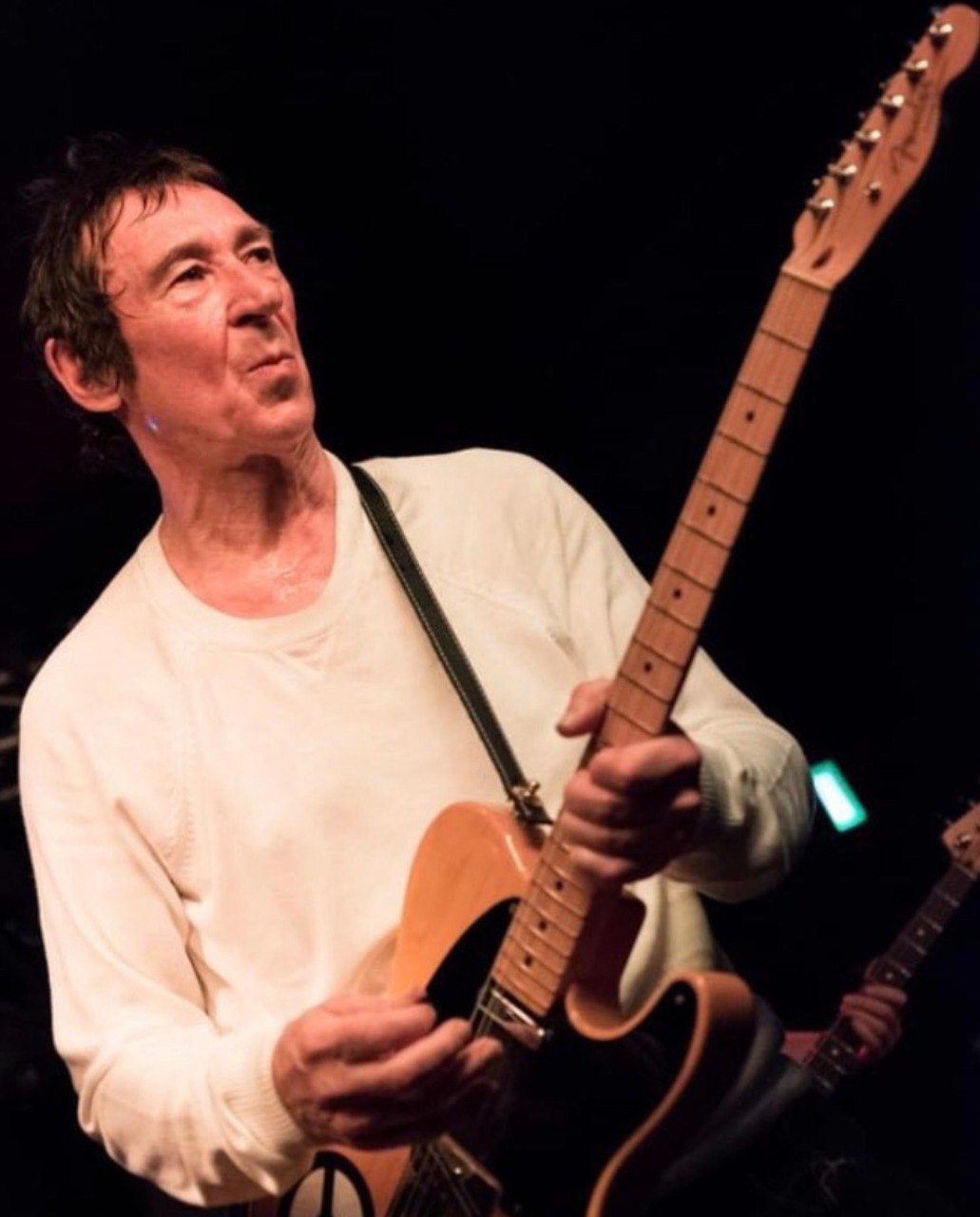 Happy 67 birthday to the great Buzzcocks singer and guitarist Steve Diggle! 