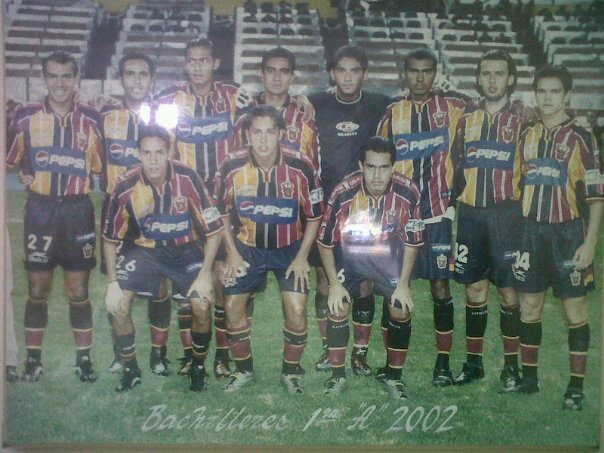 NostalgiAscenso's tweet photo. Una de Bachilleres de 2002 con Chuy Corona, además de gente como Jaime Durán, Christian de la Mora, Juan Pablo Santiago, Manuel Pérez, entre otros. https://t.co/WH2ejr9zQ6