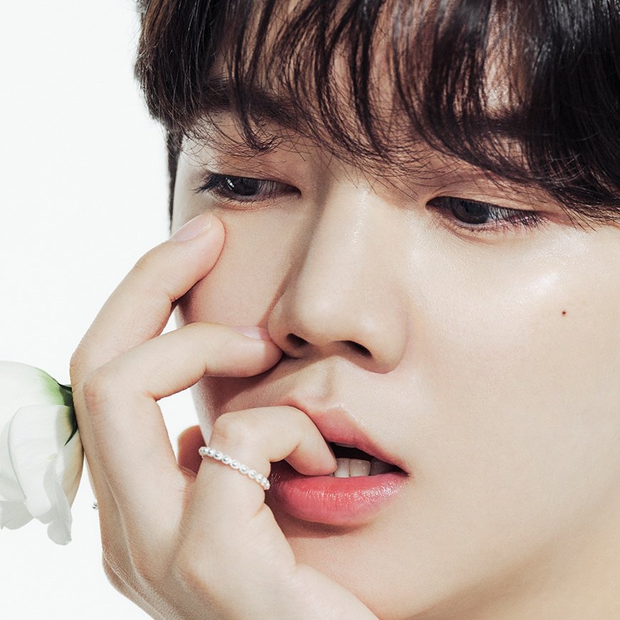 ecstatic_ren's tweet photo. #NewProfilePic https://t.co/1ZeA8fCRrt