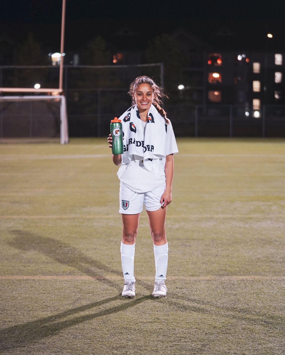 FTFCanada__'s tweet photo. 𝐅𝐓𝐅 𝐱 𝐒𝐚𝐬𝐤 𝐒𝐨𝐜𝐜𝐞𝐫 𝐒𝐡𝐨𝐰𝐜𝐚𝐬𝐞 

Team Manitoba 4️⃣-1️⃣ Inter Edmonton 

POTM: 

Team Manitoba: Madison Mayert, 2023, 5’4, ST

Inter Edmonton: Eesha Mudaliar, 2023, 5’1, Midfielder

@ManitobaSoccer 
@InterEdmonton 
@SaskSoccerAssoc 

#FTF #LeaveYourMark https://t.co/jWXDDaAcXs