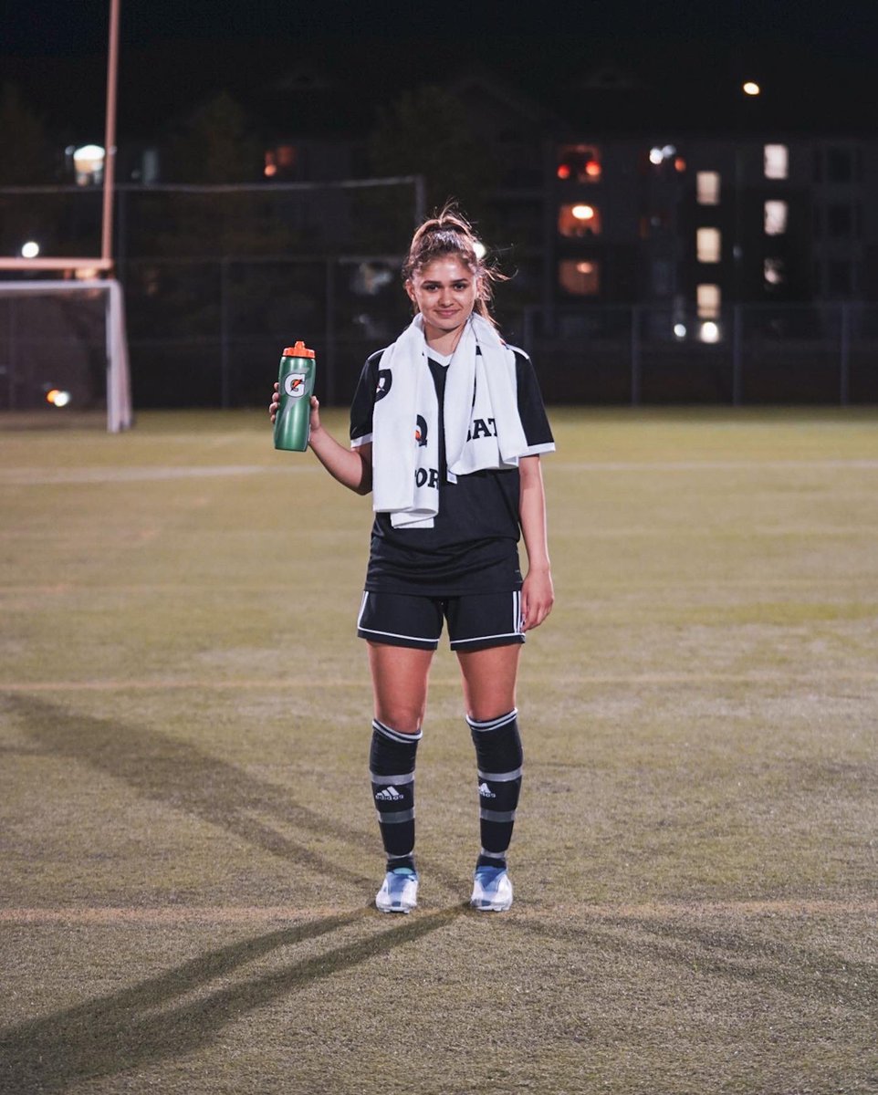 FTFCanada__'s tweet photo. 𝐅𝐓𝐅 𝐱 𝐒𝐚𝐬𝐤 𝐒𝐨𝐜𝐜𝐞𝐫 𝐒𝐡𝐨𝐰𝐜𝐚𝐬𝐞 

Team Manitoba 4️⃣-1️⃣ Inter Edmonton 

POTM: 

Team Manitoba: Madison Mayert, 2023, 5’4, ST

Inter Edmonton: Eesha Mudaliar, 2023, 5’1, Midfielder

@ManitobaSoccer 
@InterEdmonton 
@SaskSoccerAssoc 

#FTF #LeaveYourMark https://t.co/jWXDDaAcXs