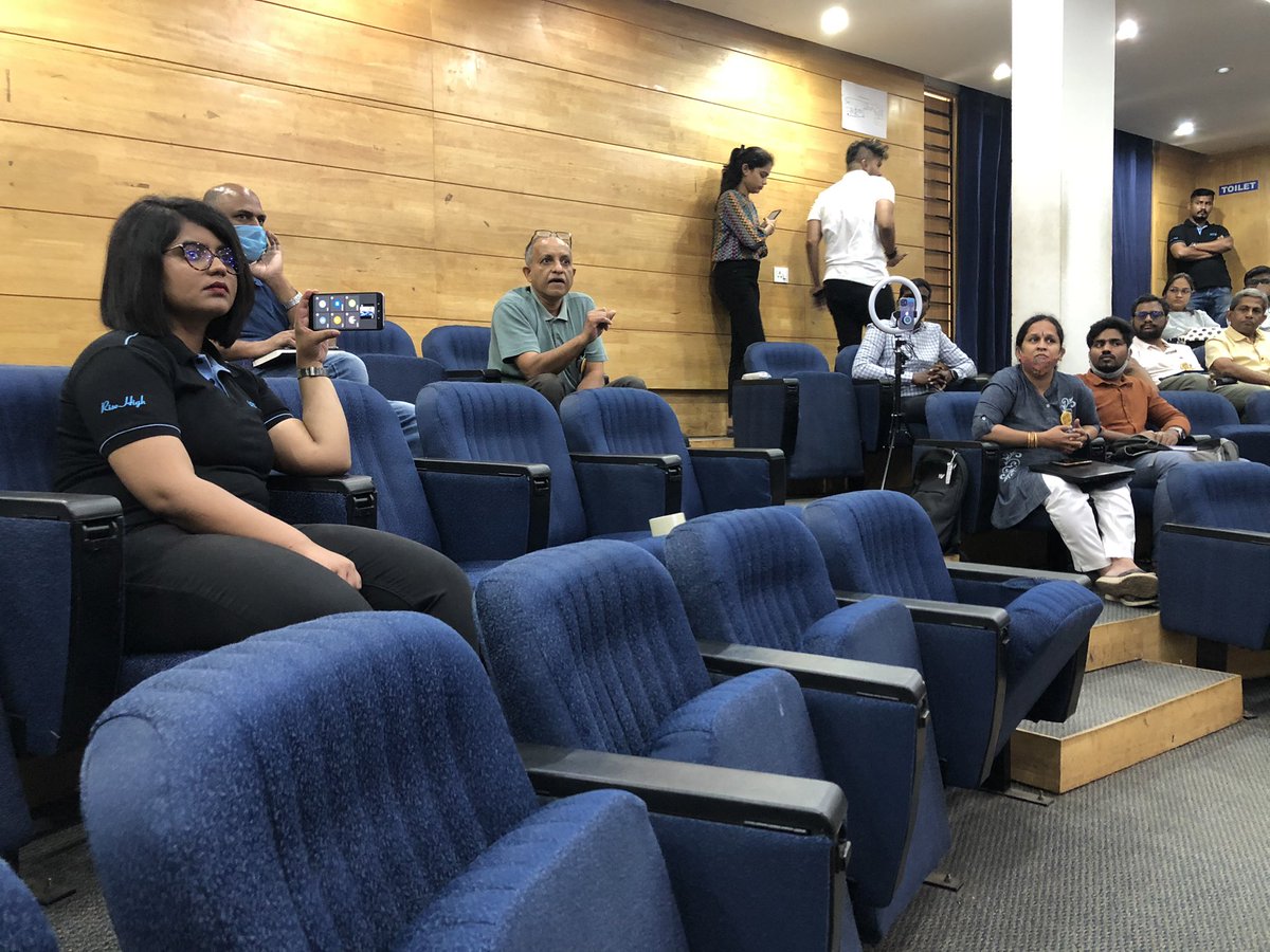 ADDASoftware's tweet photo. one of the participant member getting his query solved on whether an association registered under 1960 act register under KAOA 1972 act in the absence of builder.
More such insightful discussions to follow.
#ADDASoftware #Financialgovernance https://t.co/rMGmZaHT6r