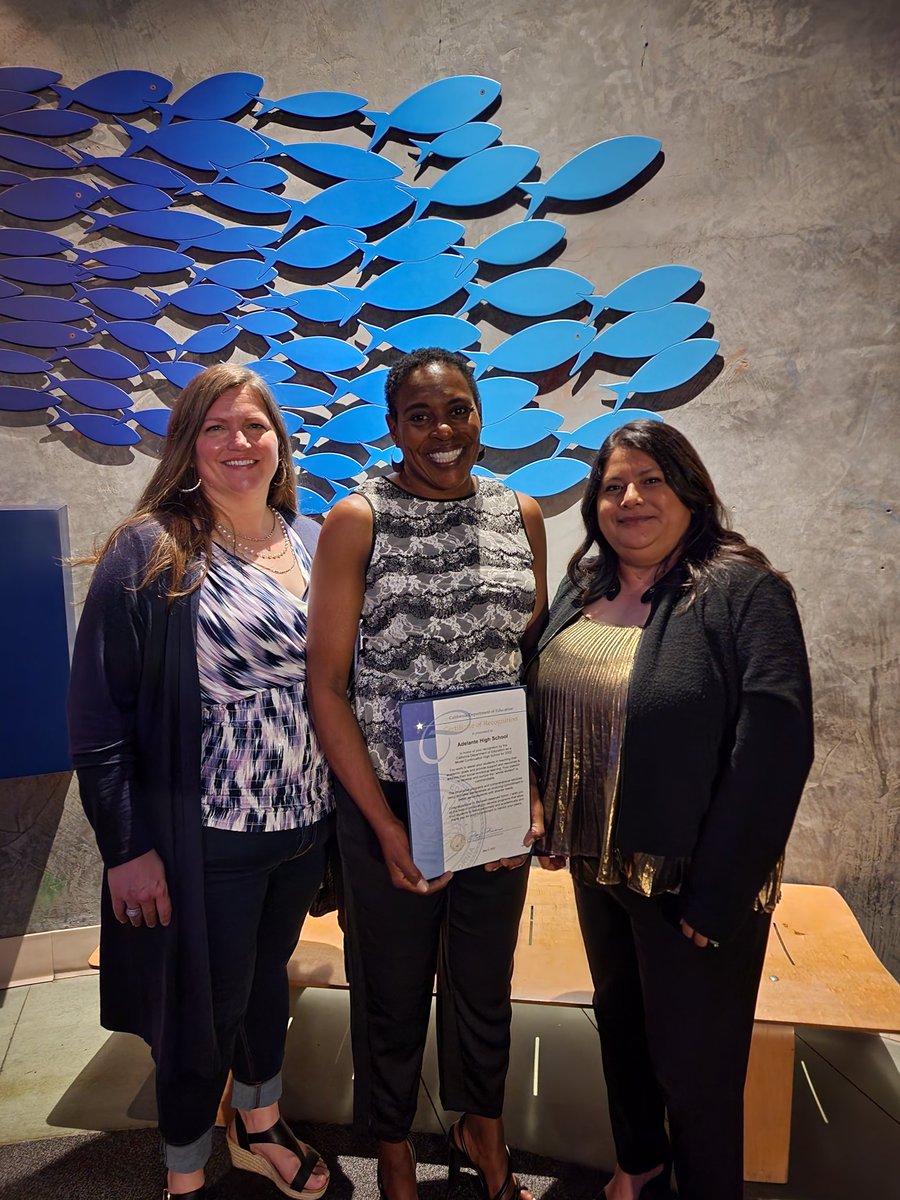 April Moore tweet media