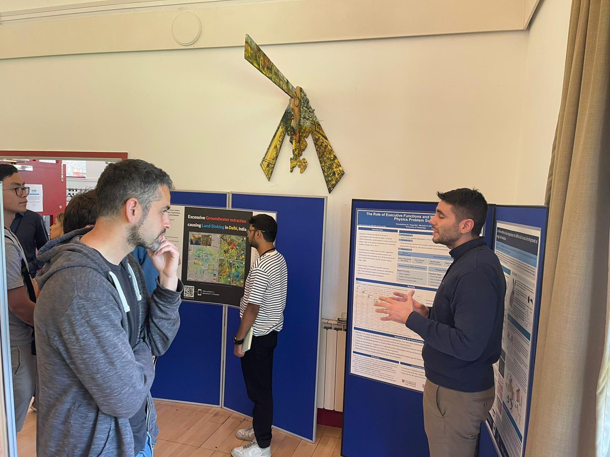 kontsig's tweet photo. My first in-person poster presentation!!! Wolfson Research Event 2022! Two days full of amazing presentations by great researchers! #EFsInPhysics #PhysicsEducation #MathematicalSkills #PhysicsProblemSolving #PhD #phdlife https://t.co/X6ZKegmvtd